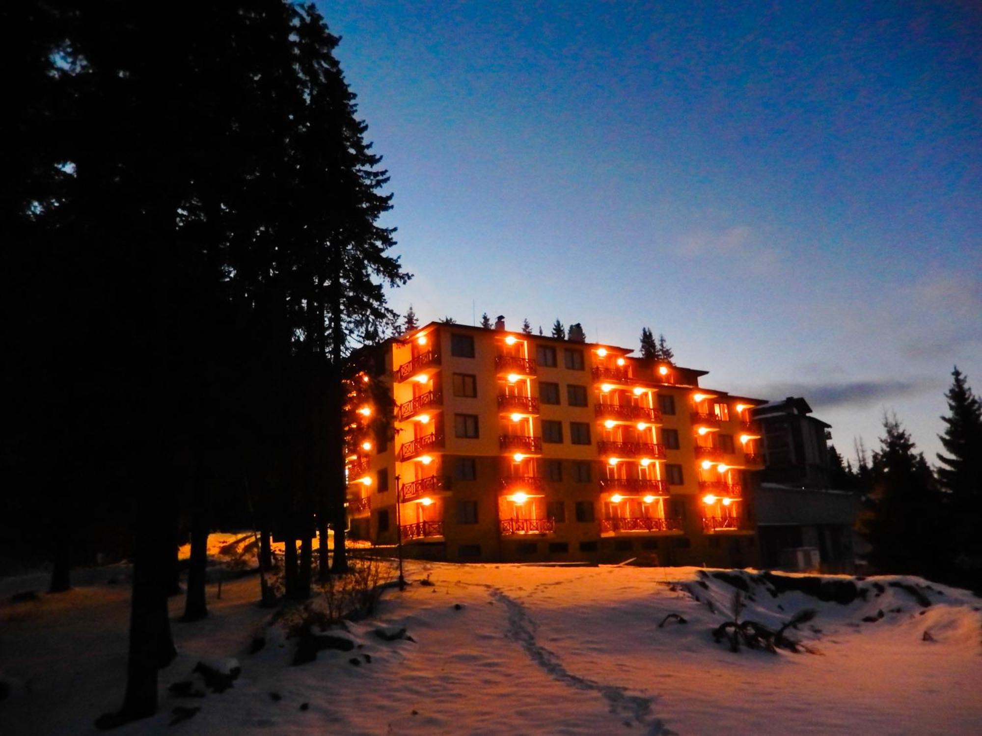 Aparthotel Pine Hills Pamporowo Exterior foto